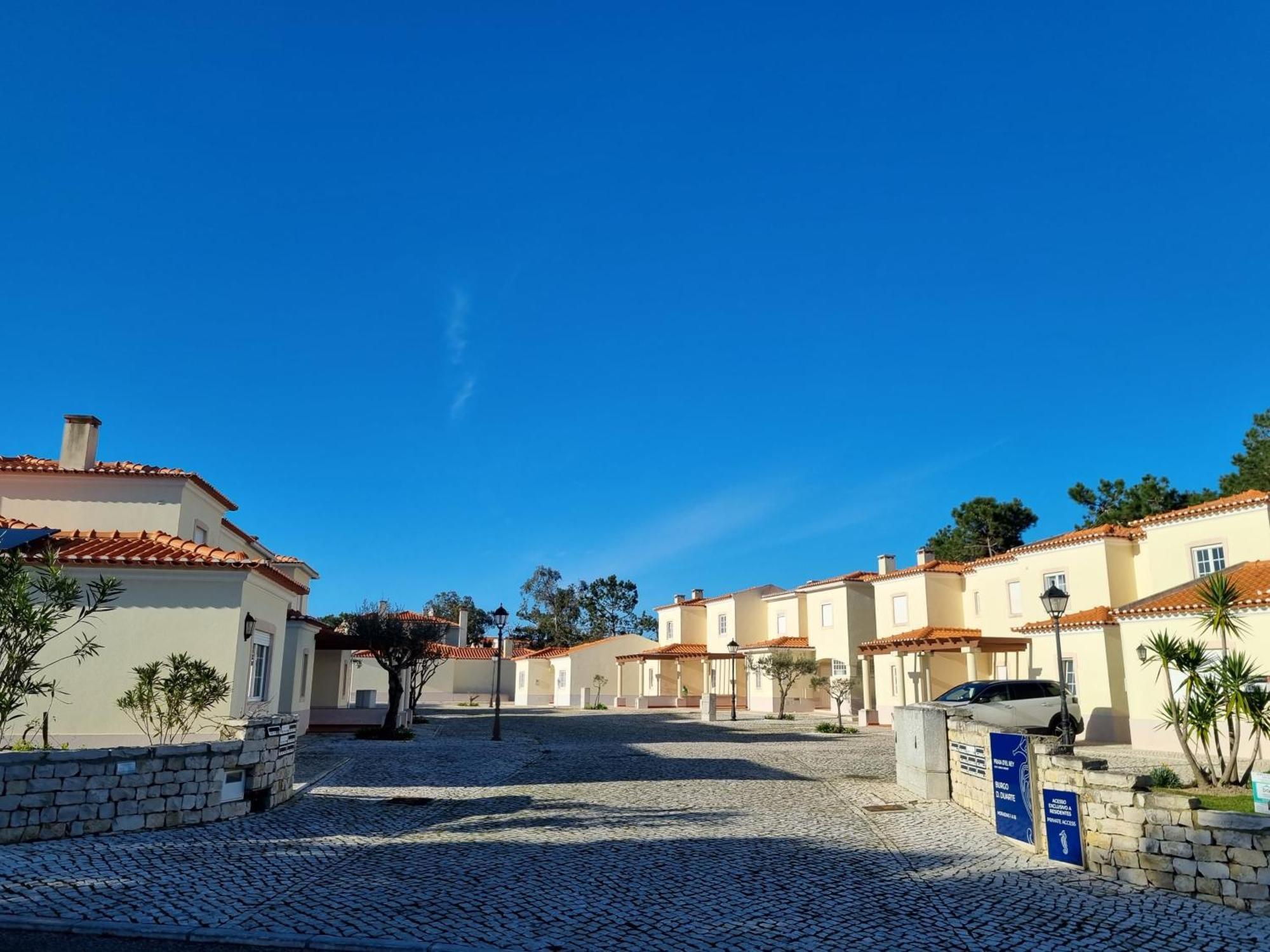 Praia D'El Rey - Townhouse Dom Duarte Amoreira  ภายนอก รูปภาพ
